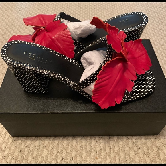 CECELIA NEW YORK Hibiscus II. - Picture 2 of 4